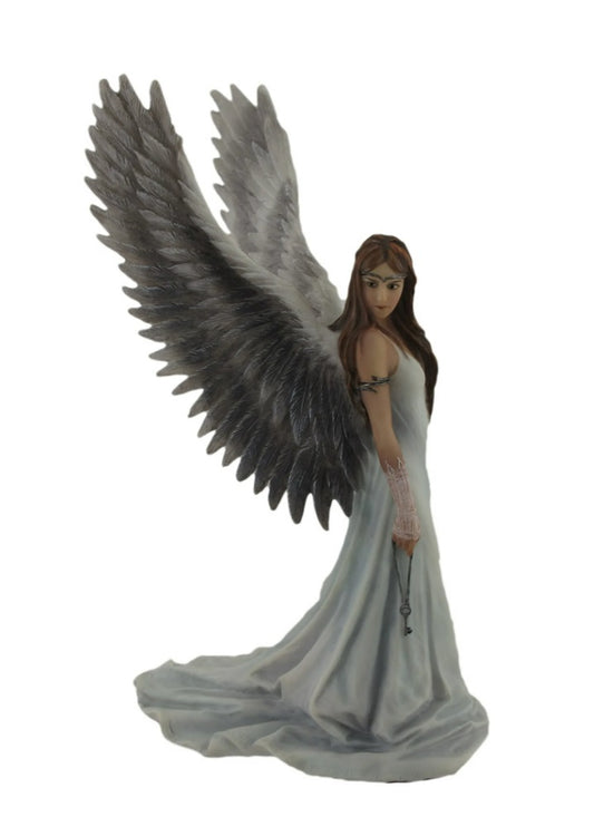 Spirit Guide by Anne Stokes, Figurine