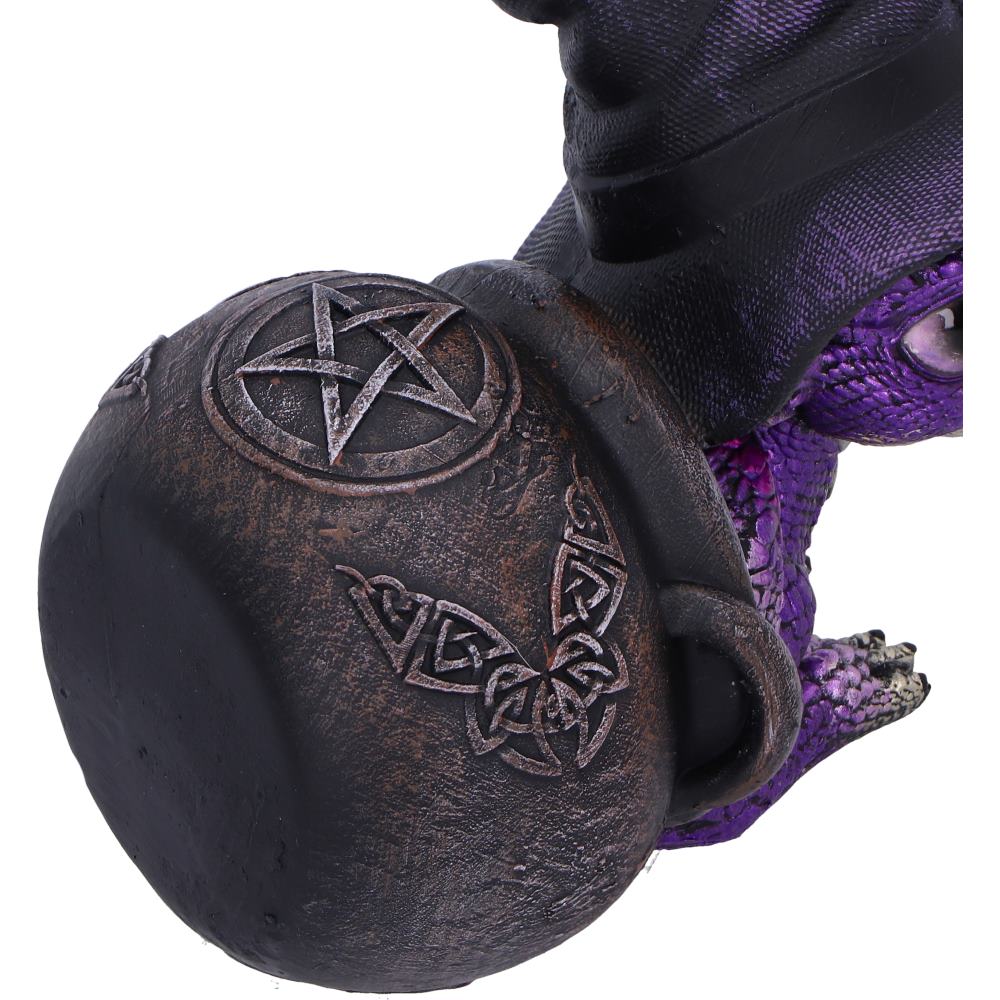 Brew Tail, Figurine