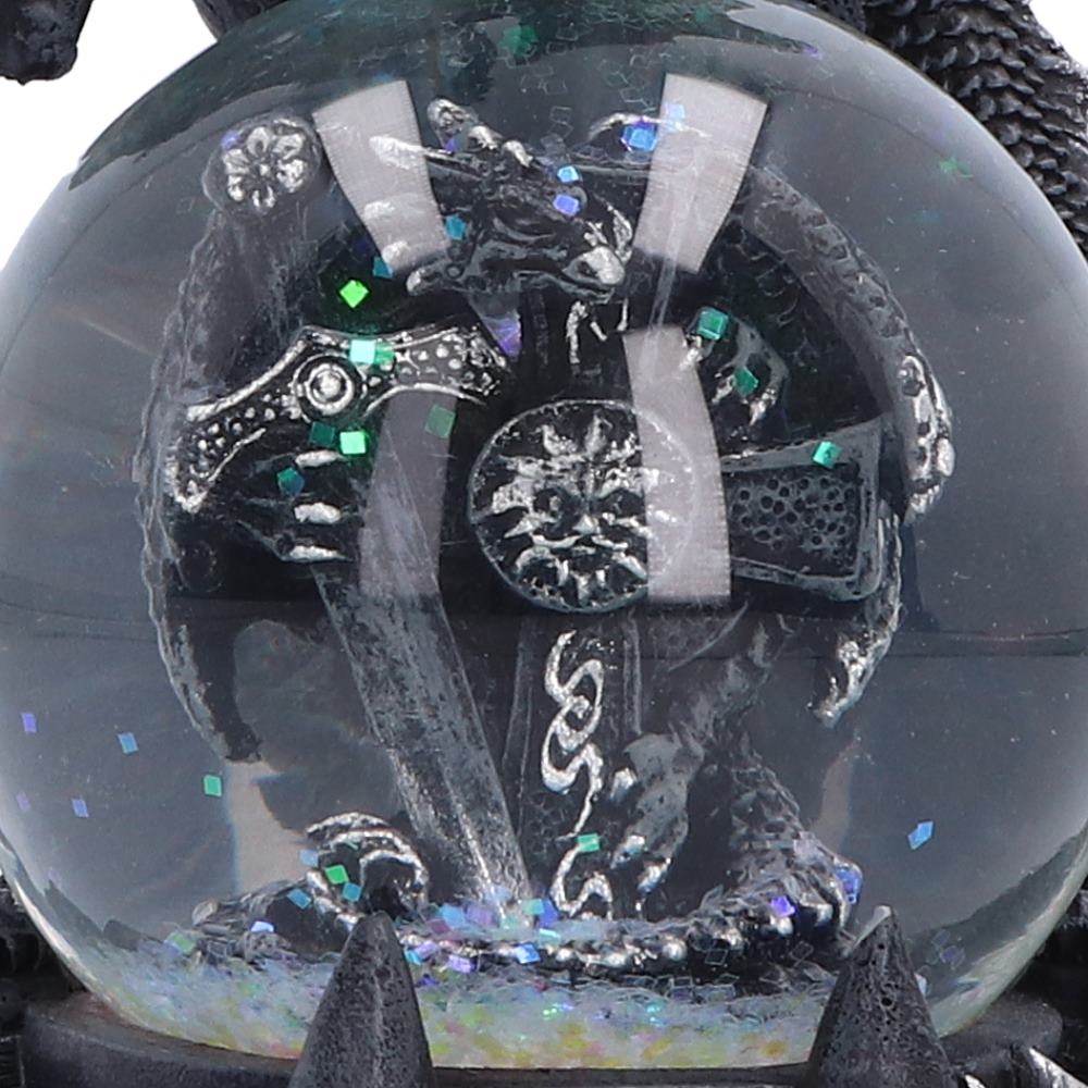 Dragon's Dominion, Snow Globe