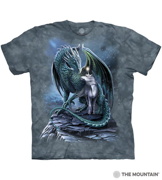 Protector of Magick af Lisa Parker T-shirt