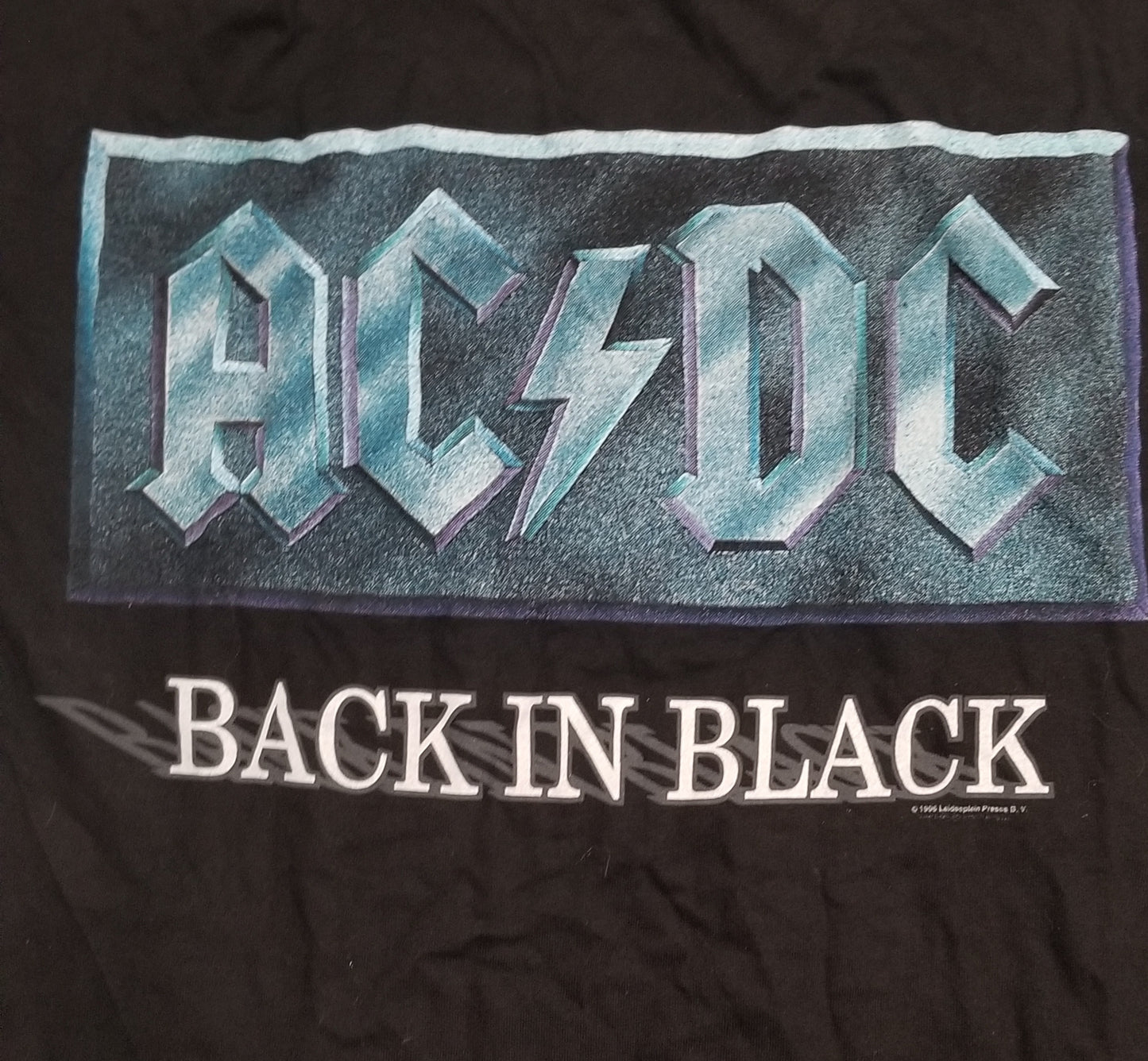 AC/DC - Bagside i sort, T-shirt