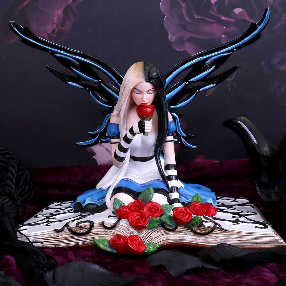 Alice - Wonderland sprookjesbeeldje