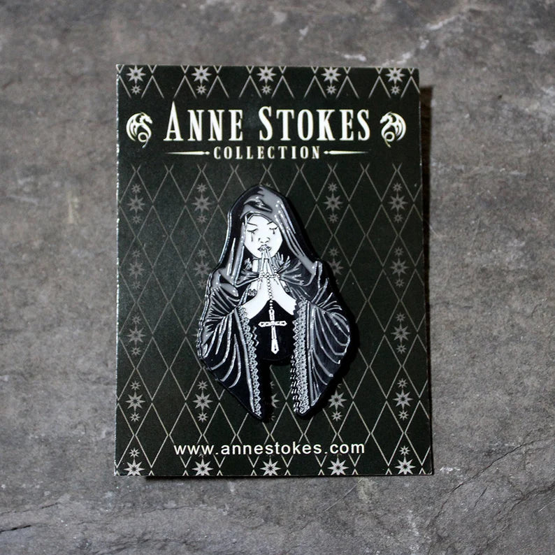 Gothic Prayer af Anne Stokes, Pin