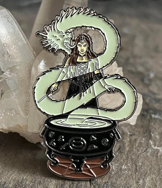 The Summoning af Anne Stokes, Pin
